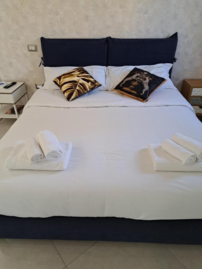 Amendola Rooms Naples Exterior photo