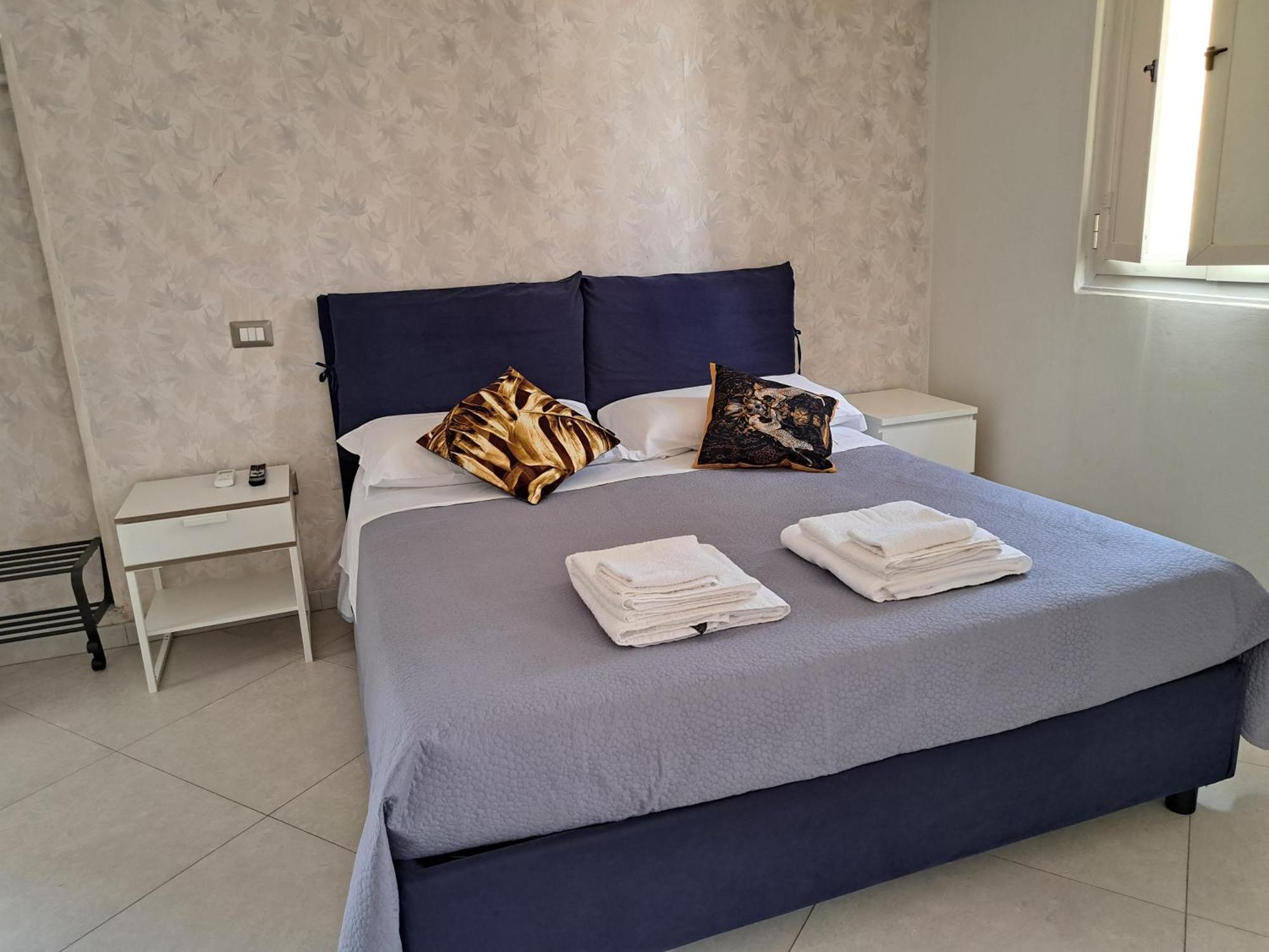 Amendola Rooms Naples Room photo